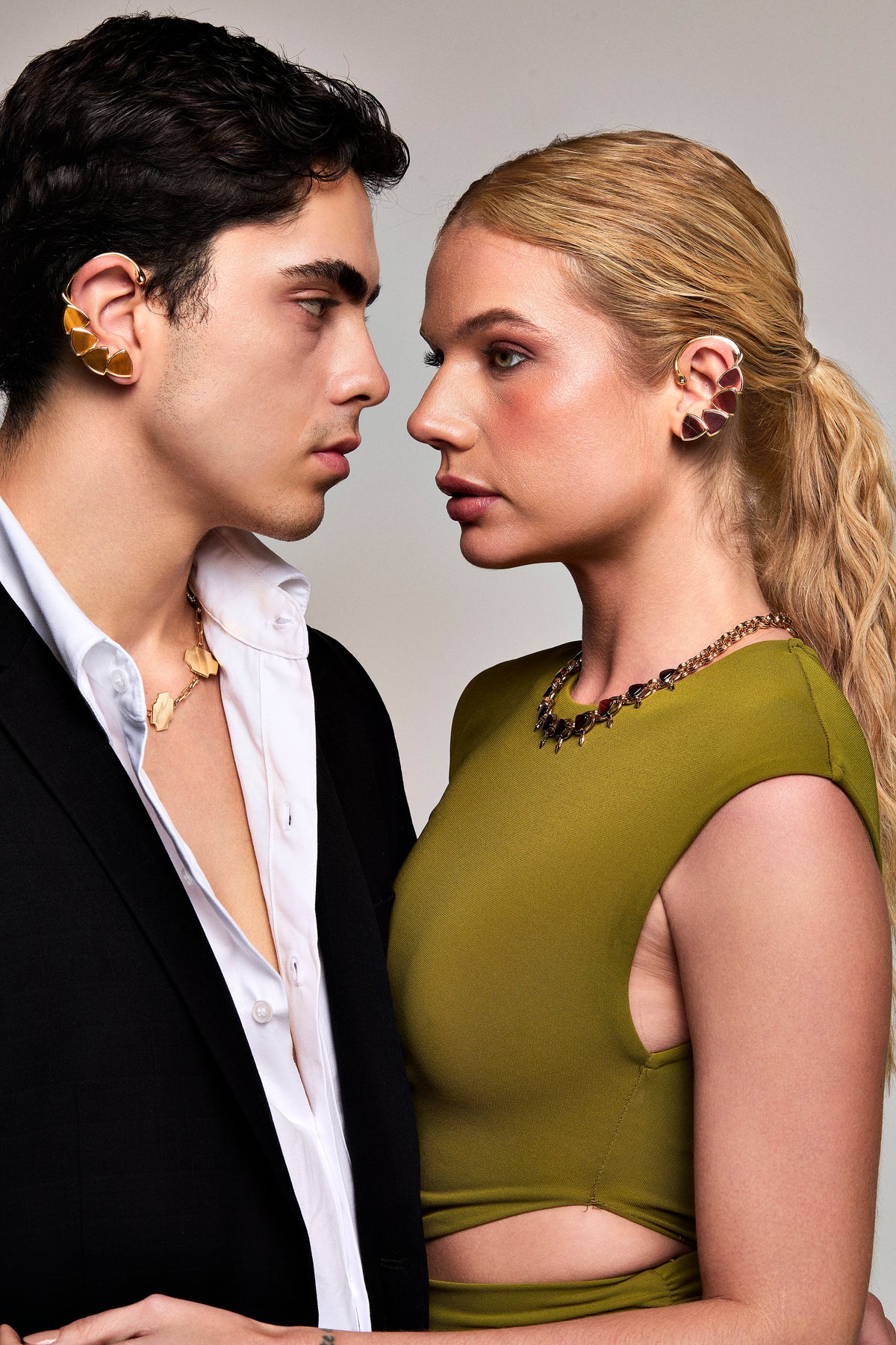 Aurora Earcuff Earrings Dark Tyger’s Eye
