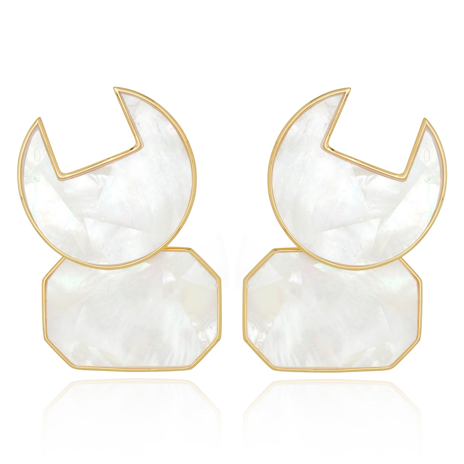 Icon Party White Mother of Pearl Earring