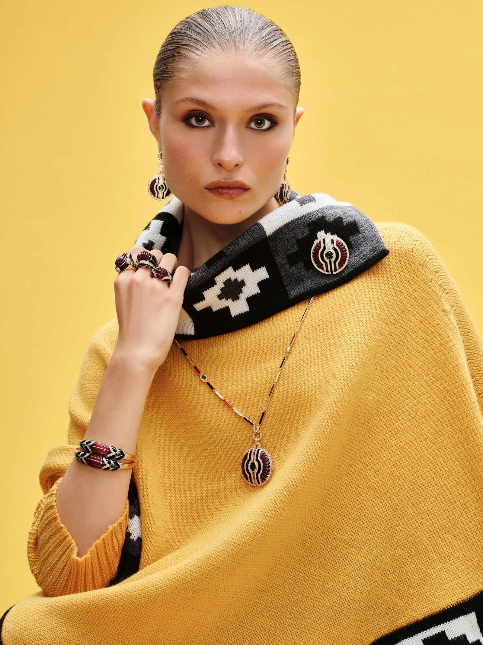 Inti Necklace Red