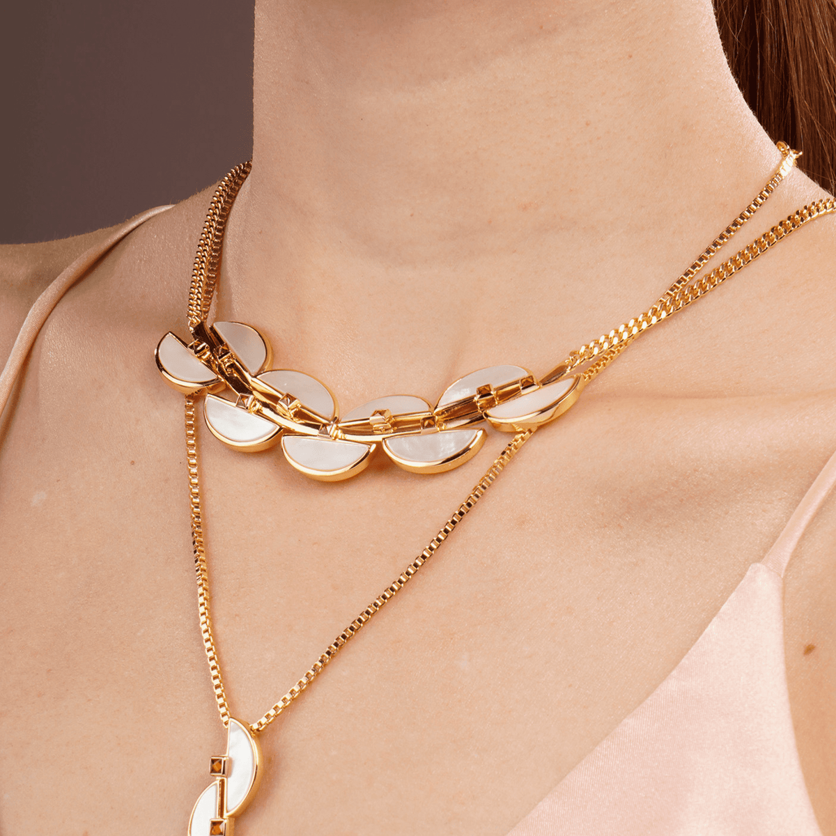 Connection Necklace White Mother of Pearl