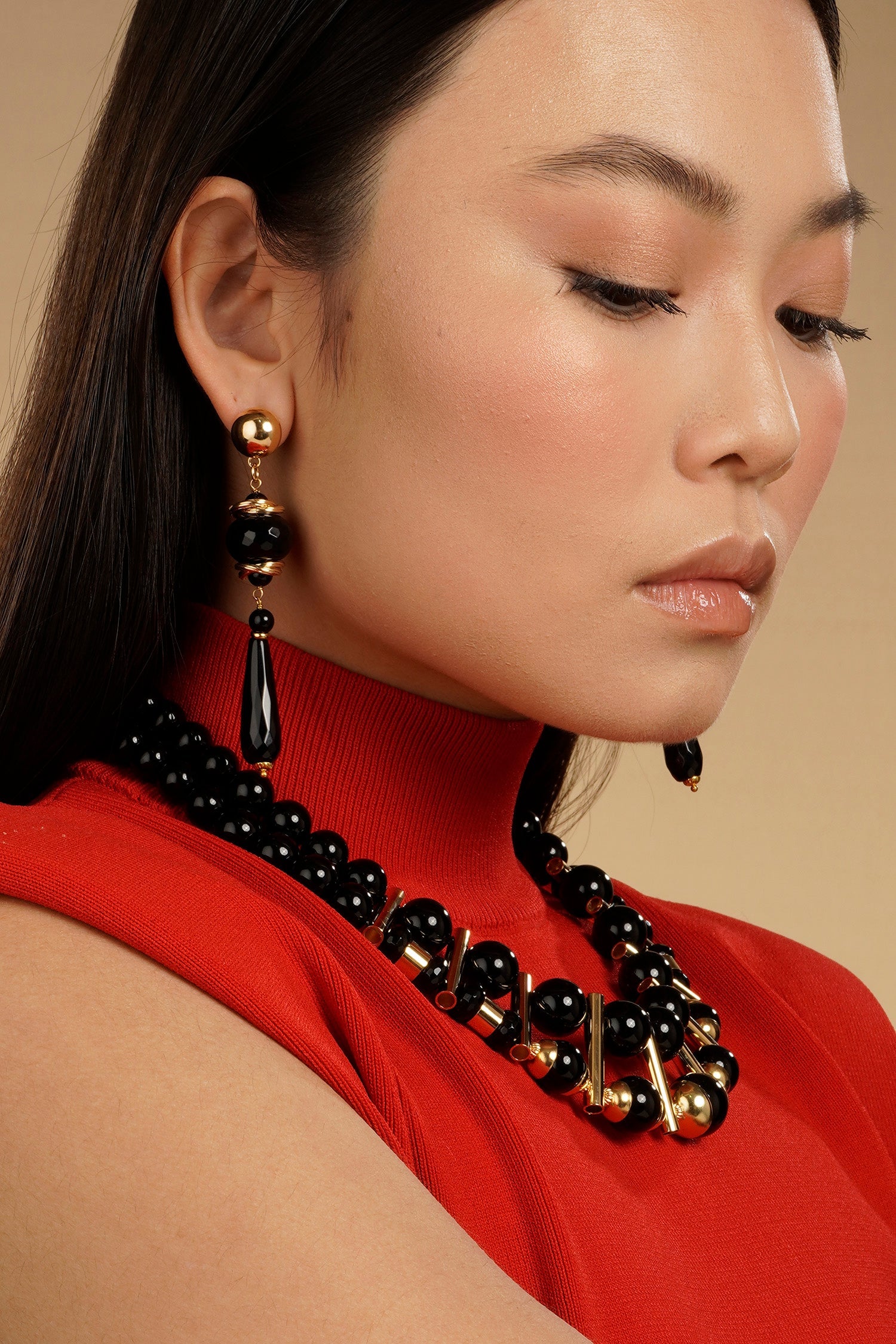 Taj Mahal Medium Earring - Black