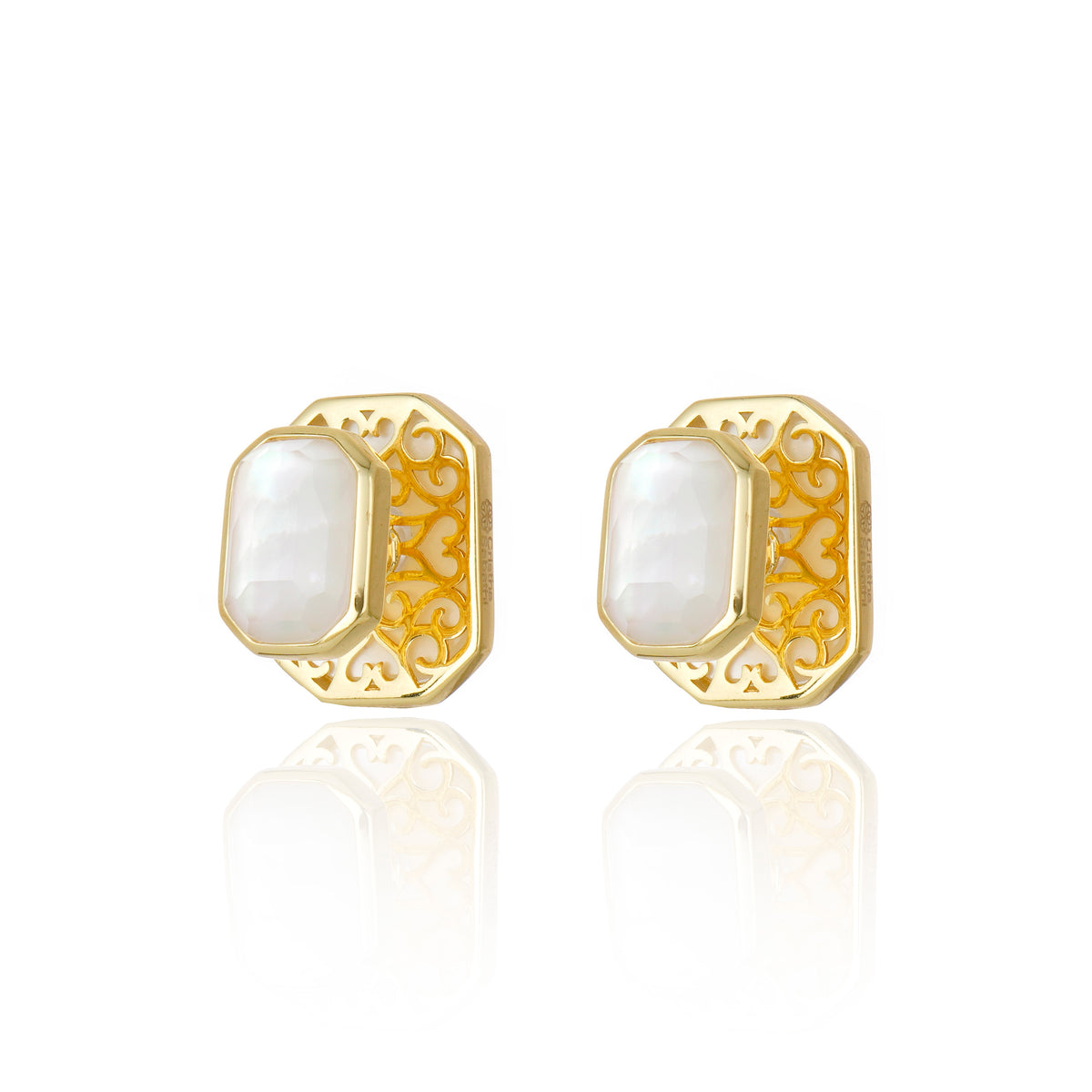 Icon Stud White Mother of Pearl Earring