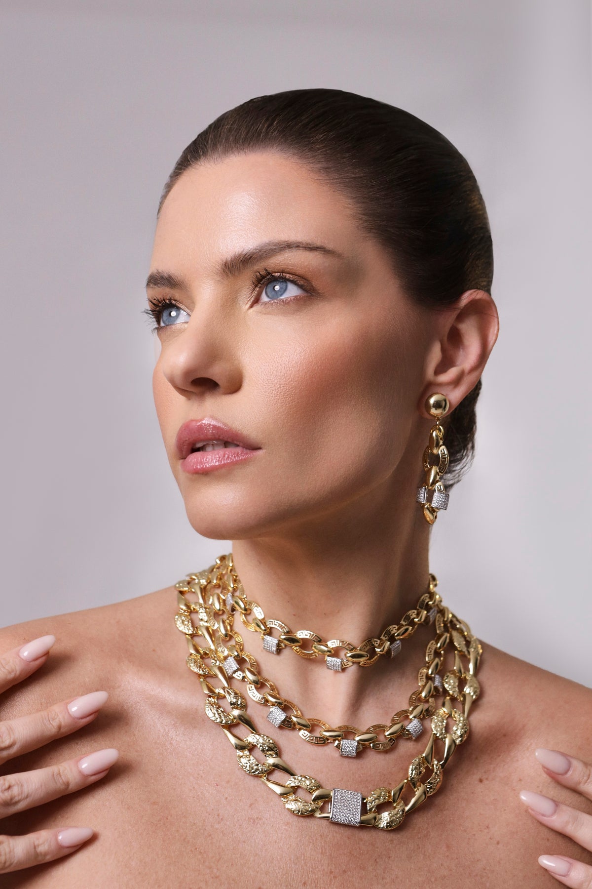 Arona Earrings