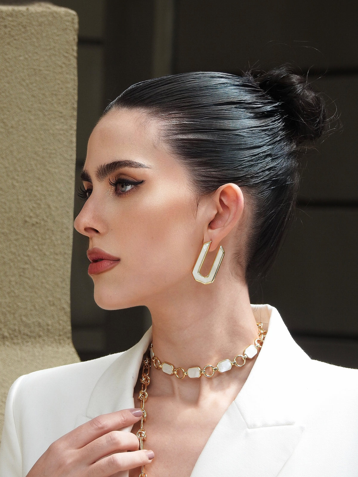 Icon Organic Hoop Black MOP Earring