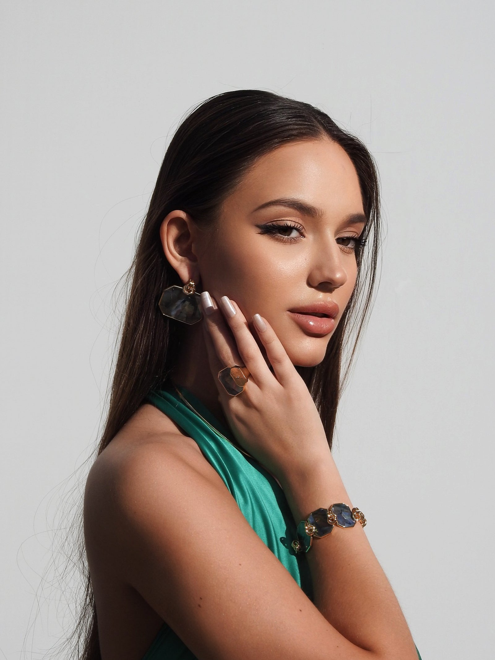 Icon Double Stack Black MOP Earring