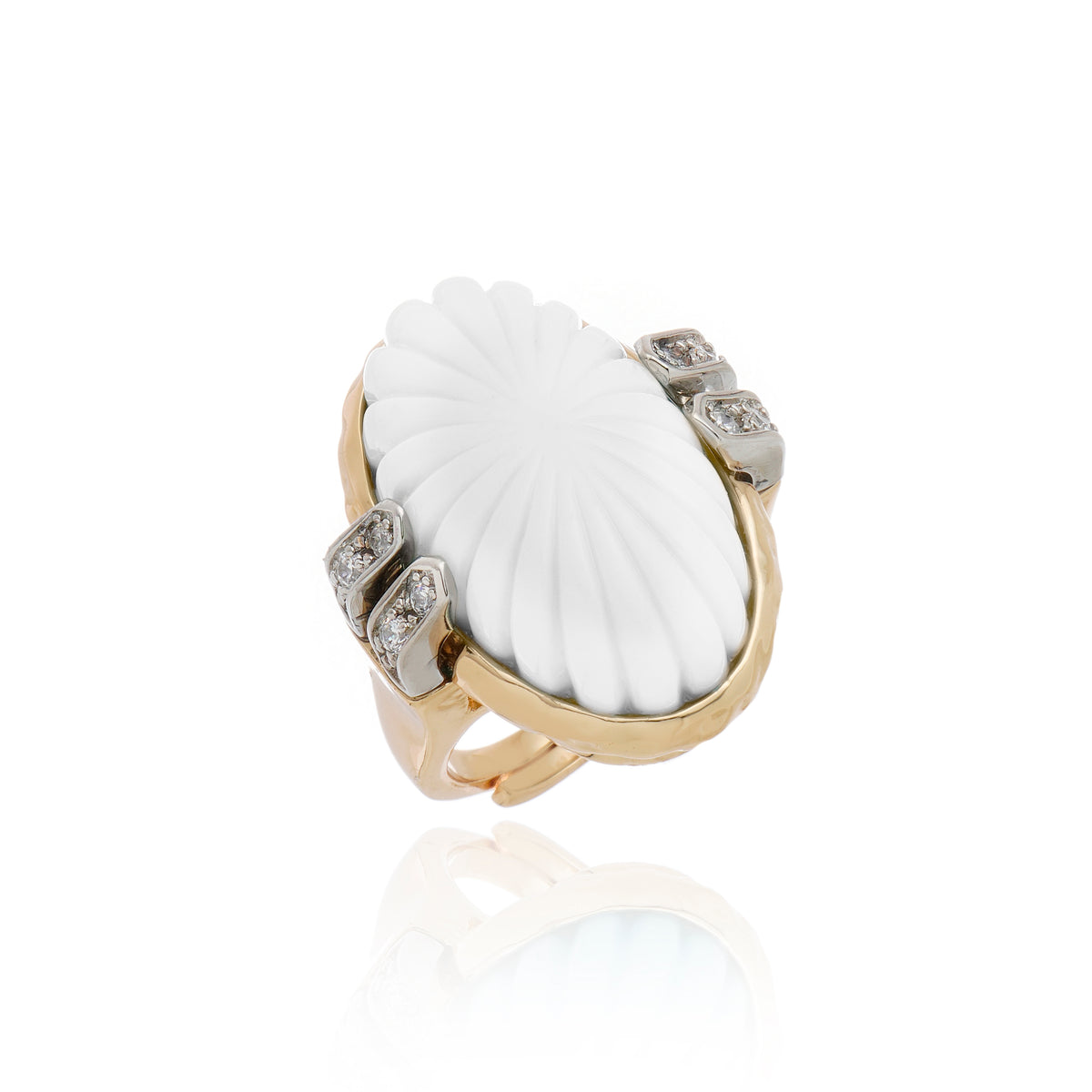 Aura Ring White Agate