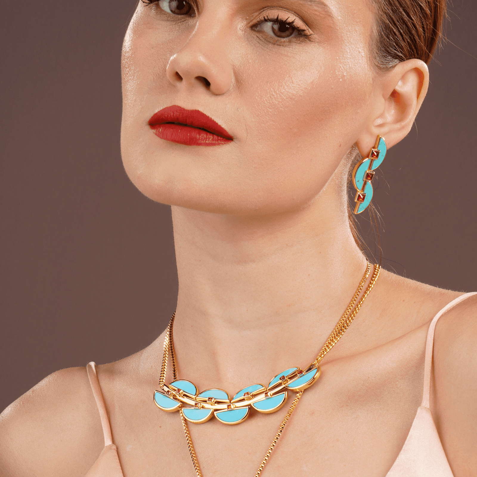 Connection Necklace Blue Howlite