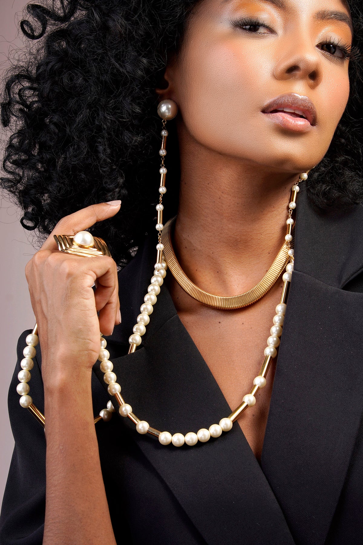 Long Hebe Necklace Pearl