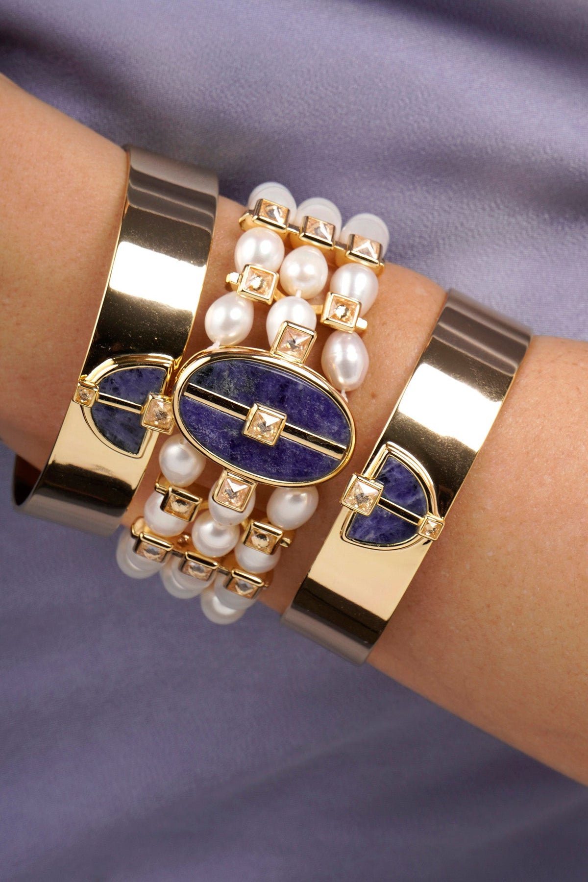 Inspire Pearl Bracelet Sodalite