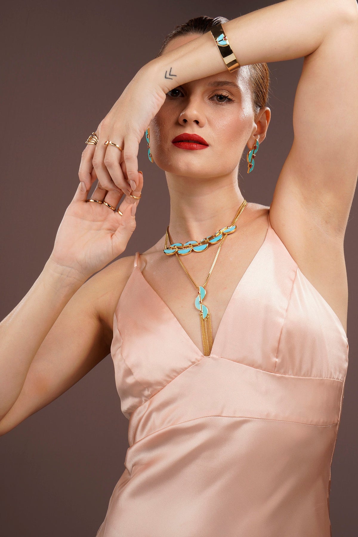 Connection Fringe Necklace Blue Howlite